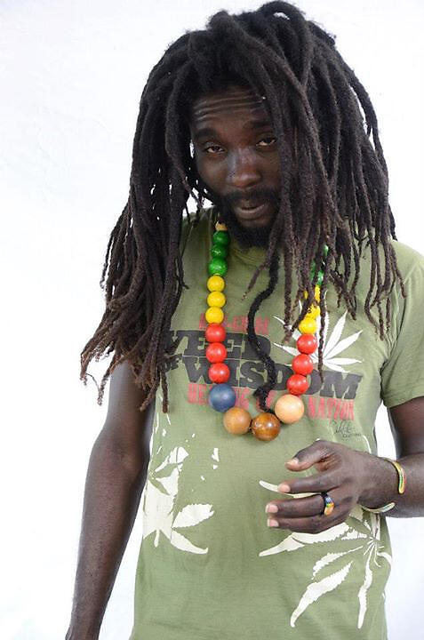 Jah Bouks