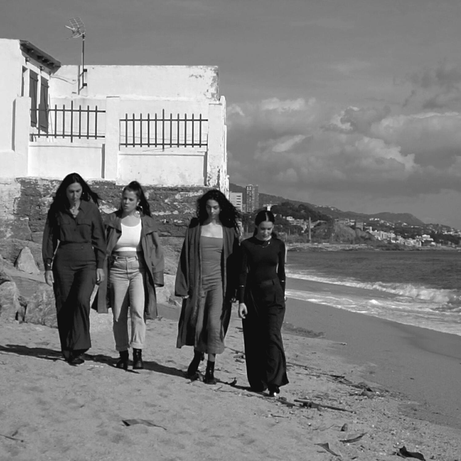 Релиз A Medio Mar (Petenera Flamenca y Huasteca)