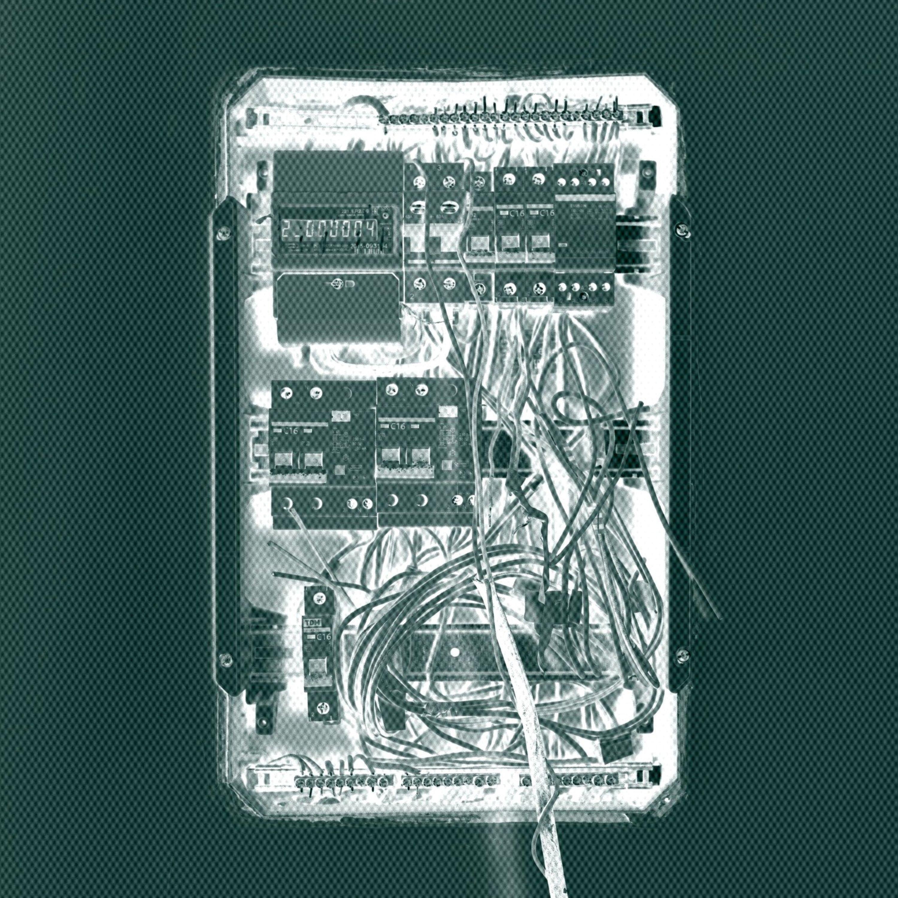 Релиз Hardwired