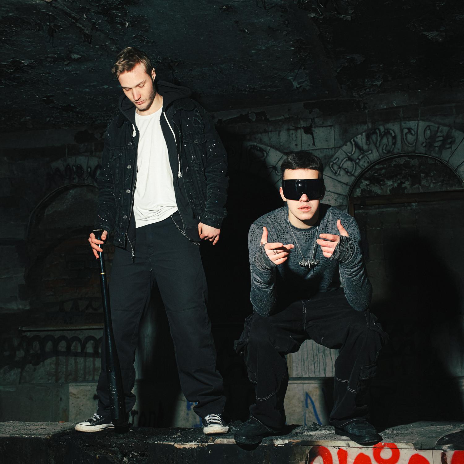 Релиз easy come easy go