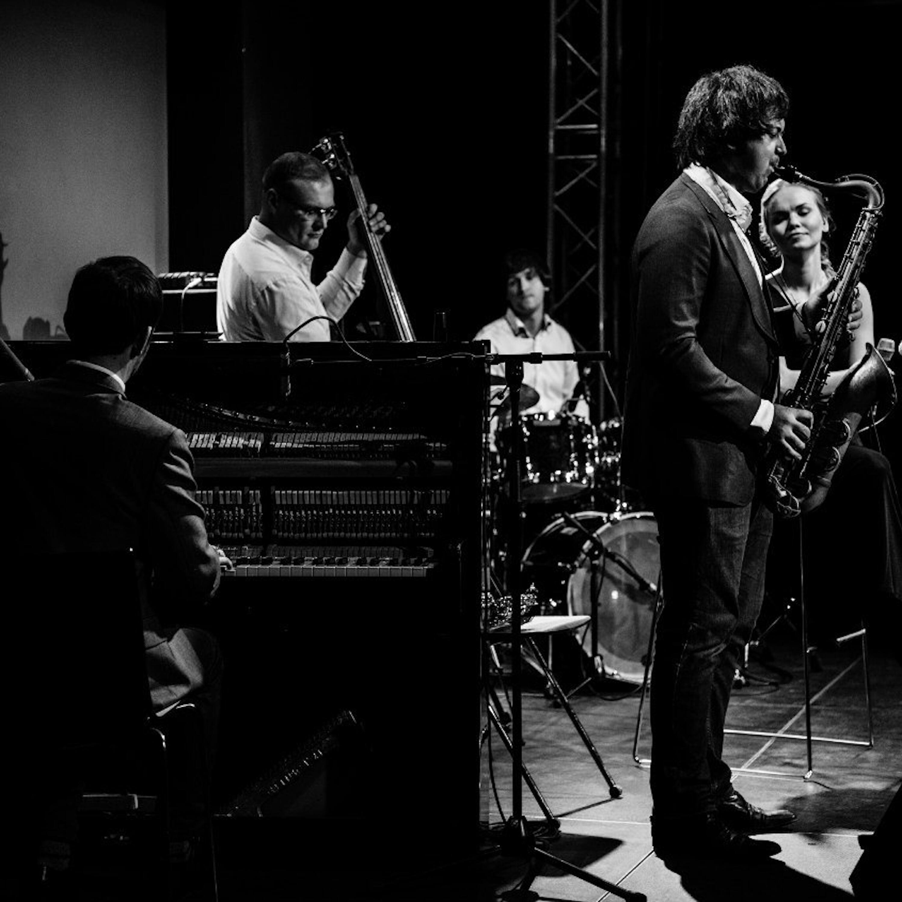 Релиз Songs in Jazz (Live)