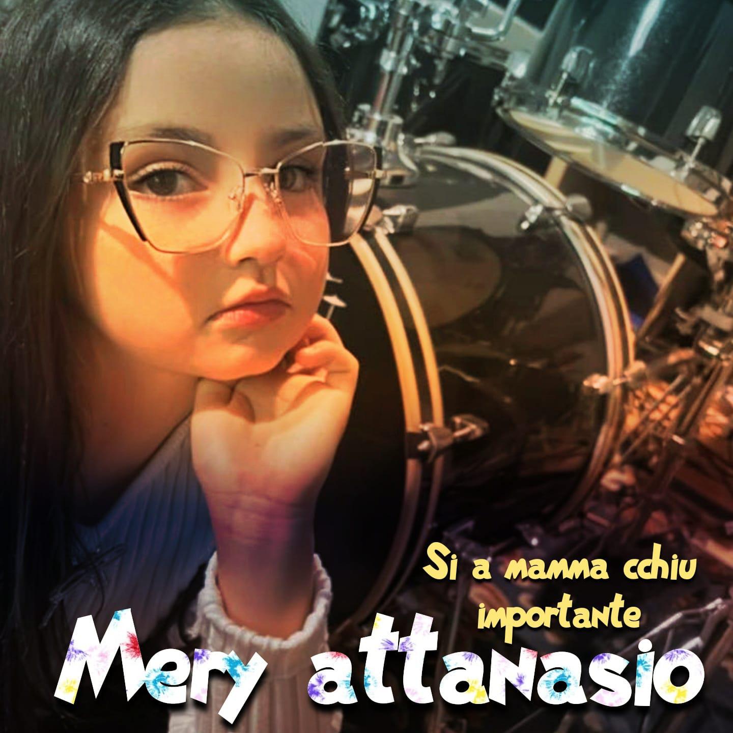 Релиз Si A Mamma Cchiu Importante