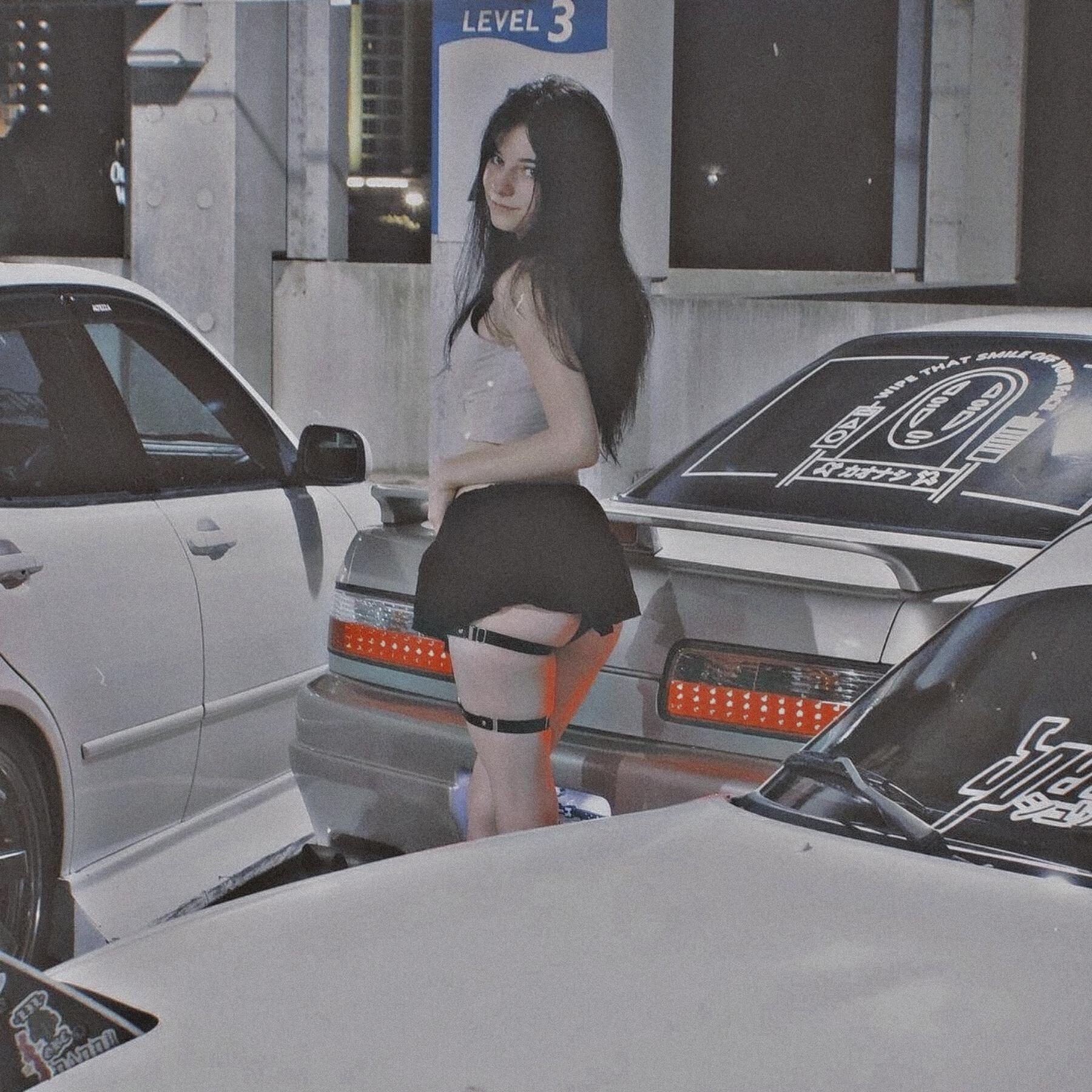 Постер альбома White Girl (Deluxe Version)