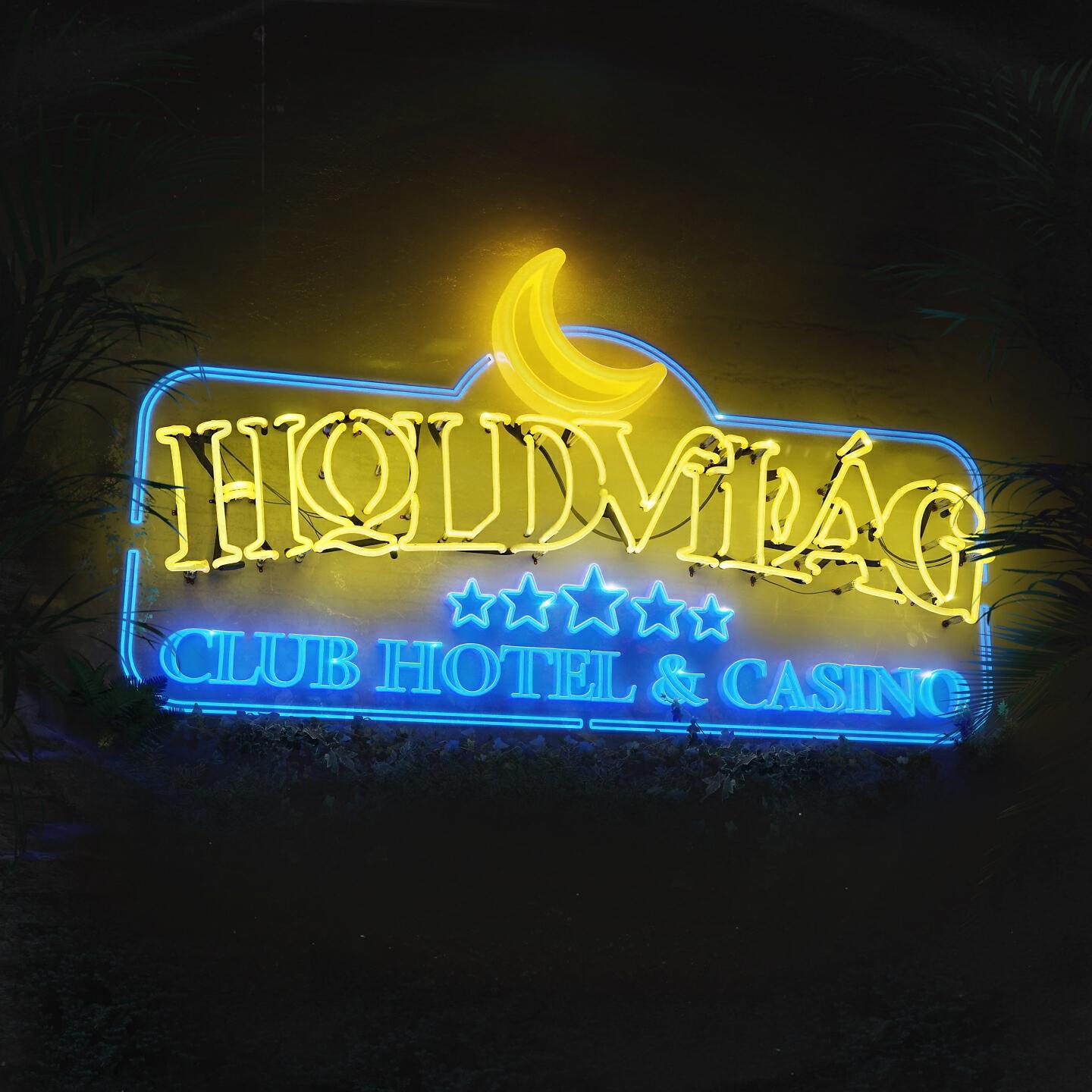Релиз Holdvilág Club Hotel & Casino