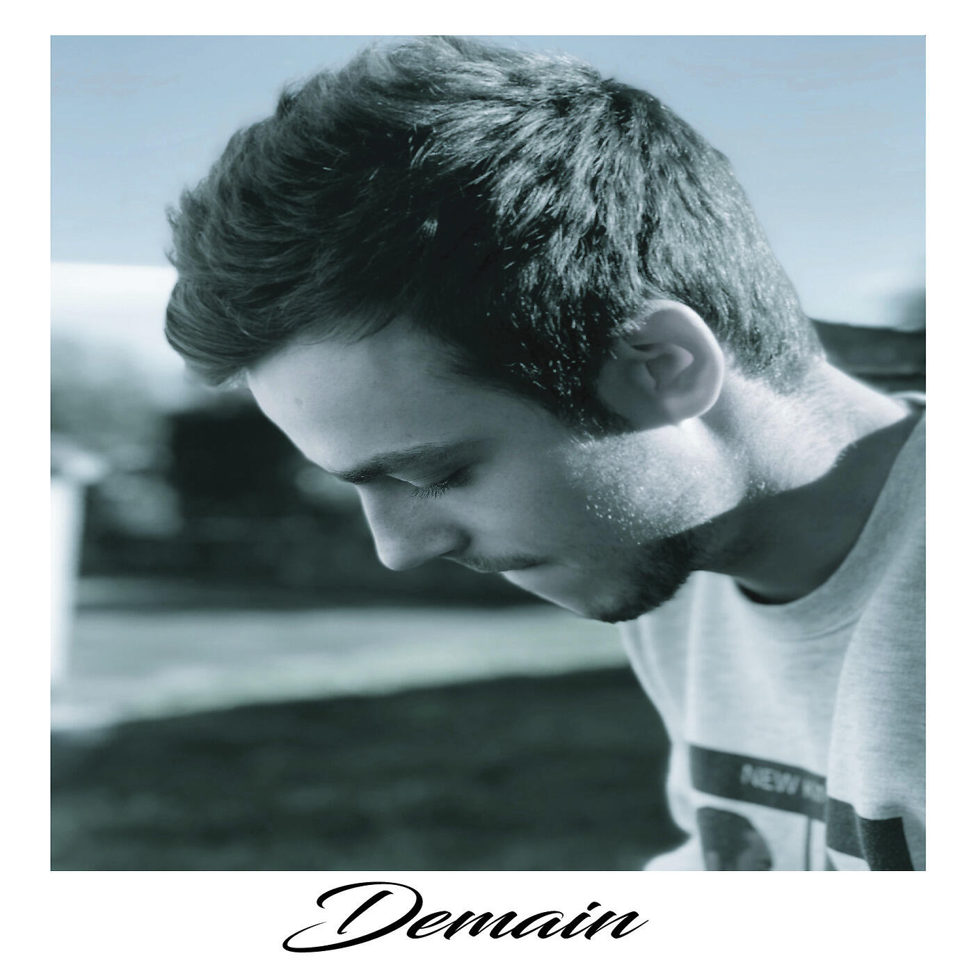 Релиз Demain