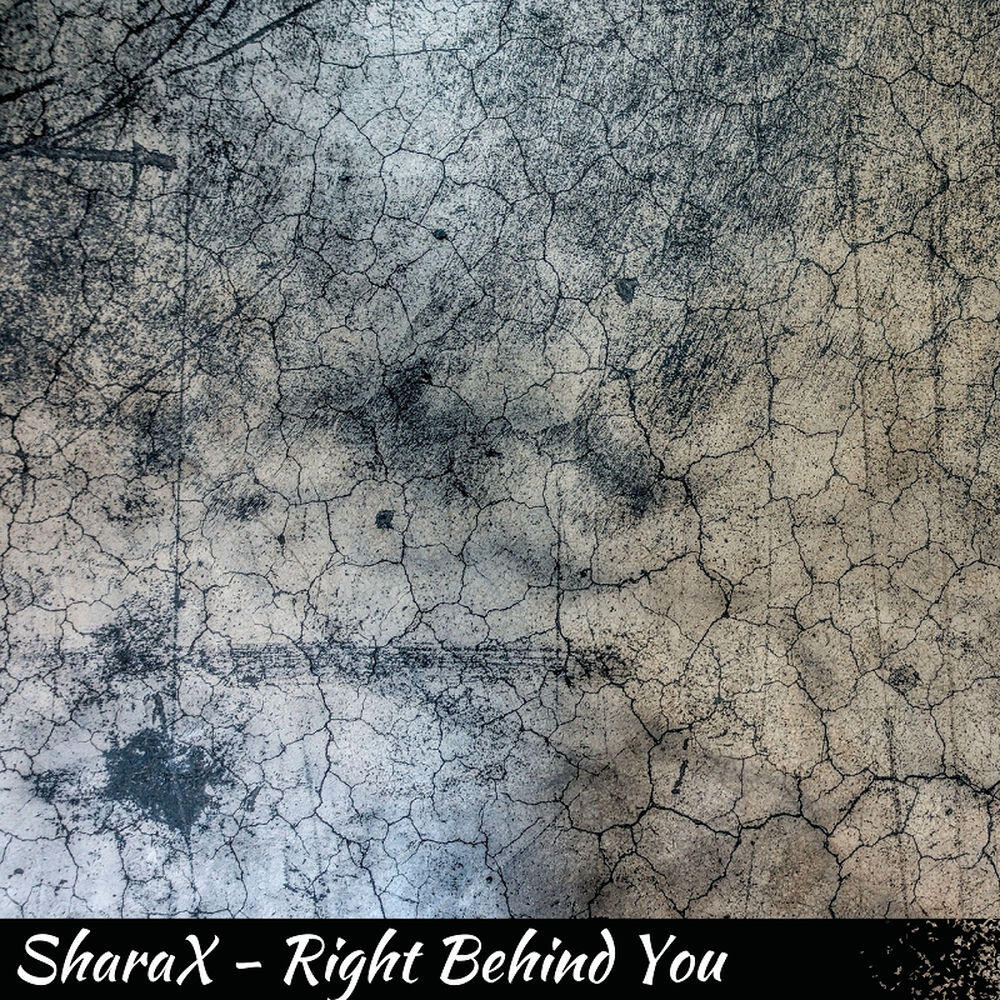 Релиз Right Behind You