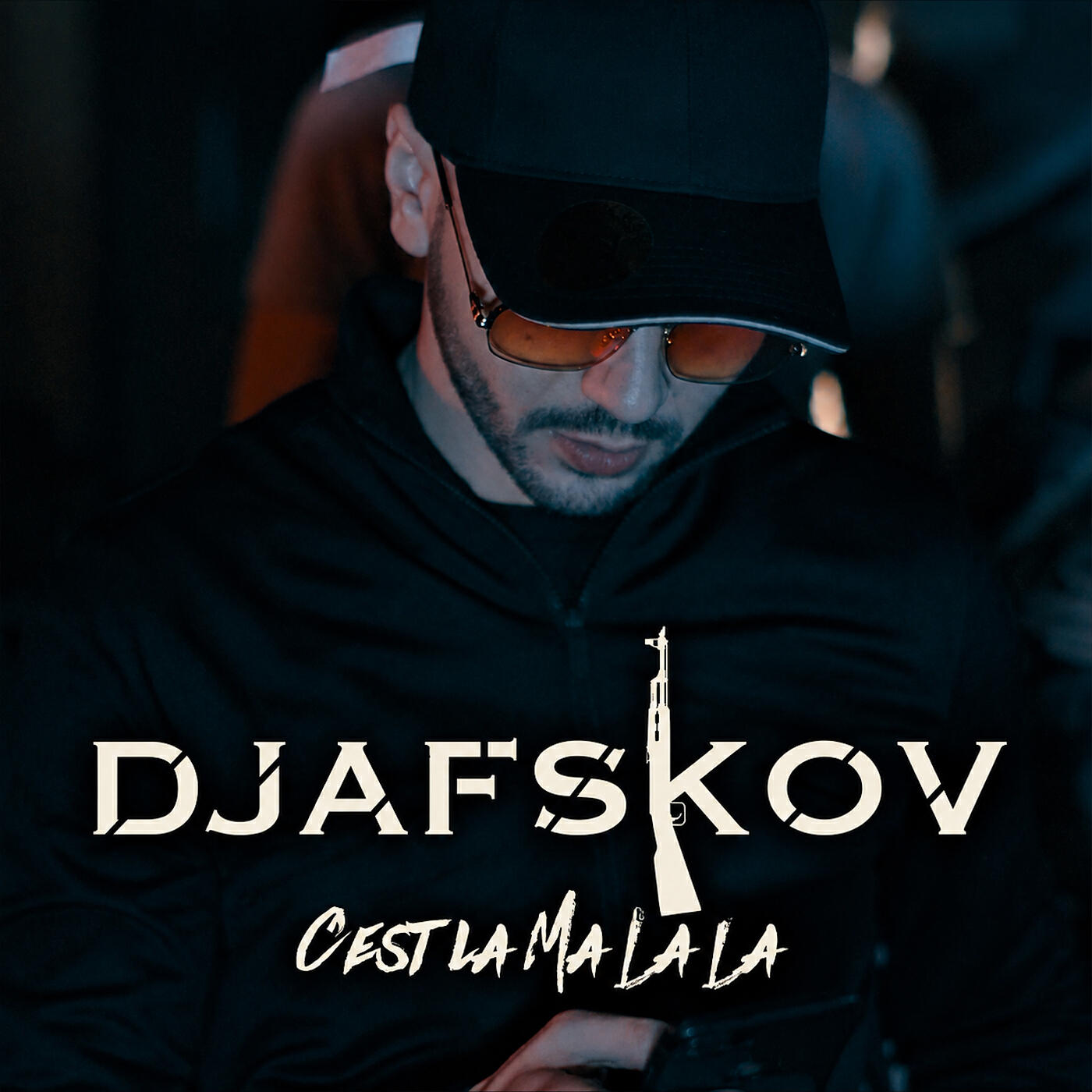 Релиз C'est la mala la