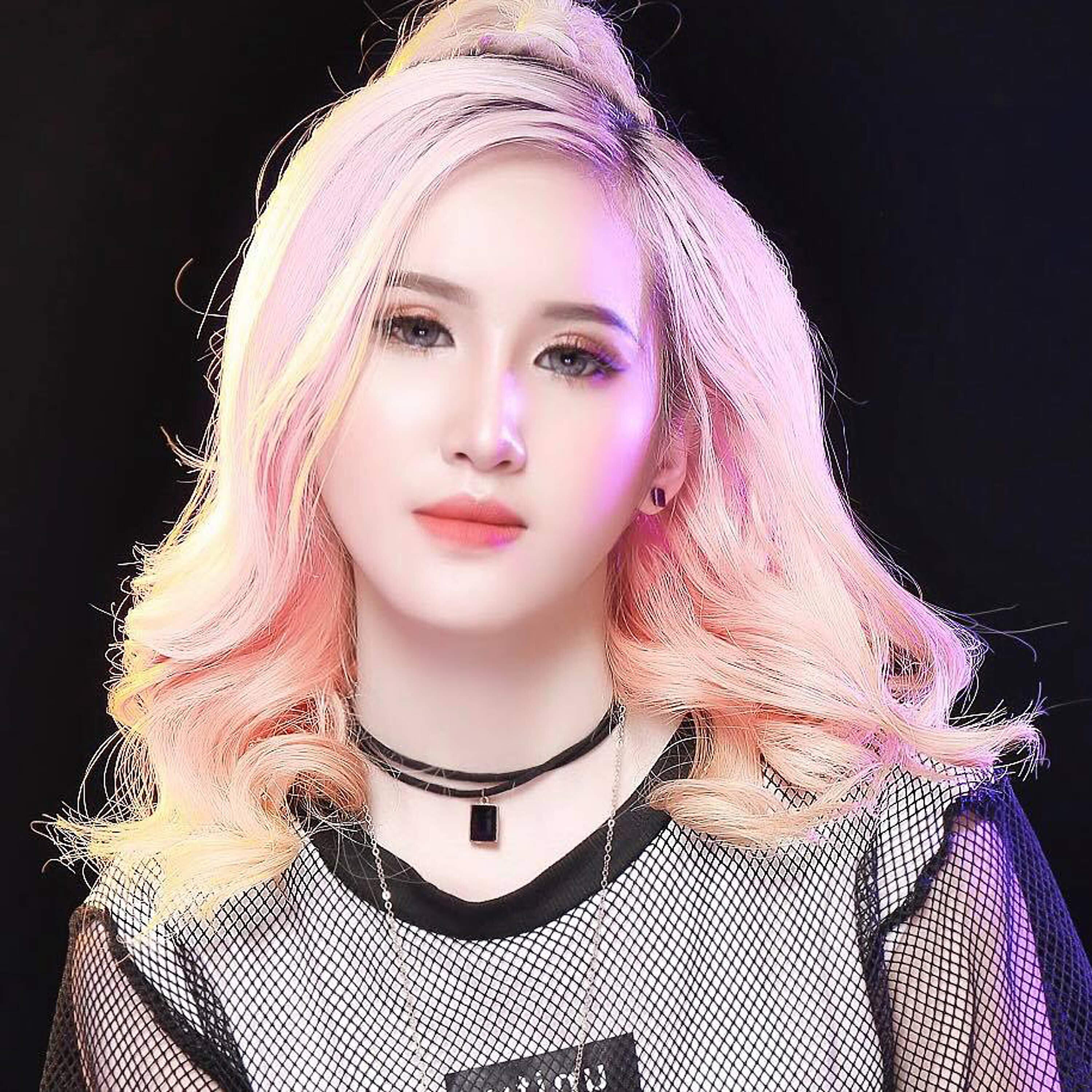 Релиз Nỗi Đau Em Chôn Giấu