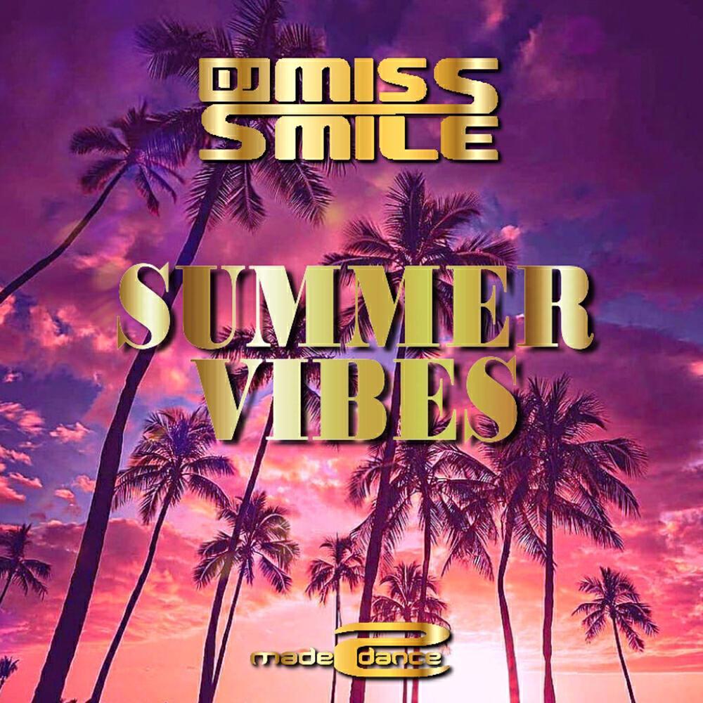 Dj Miss Smile
