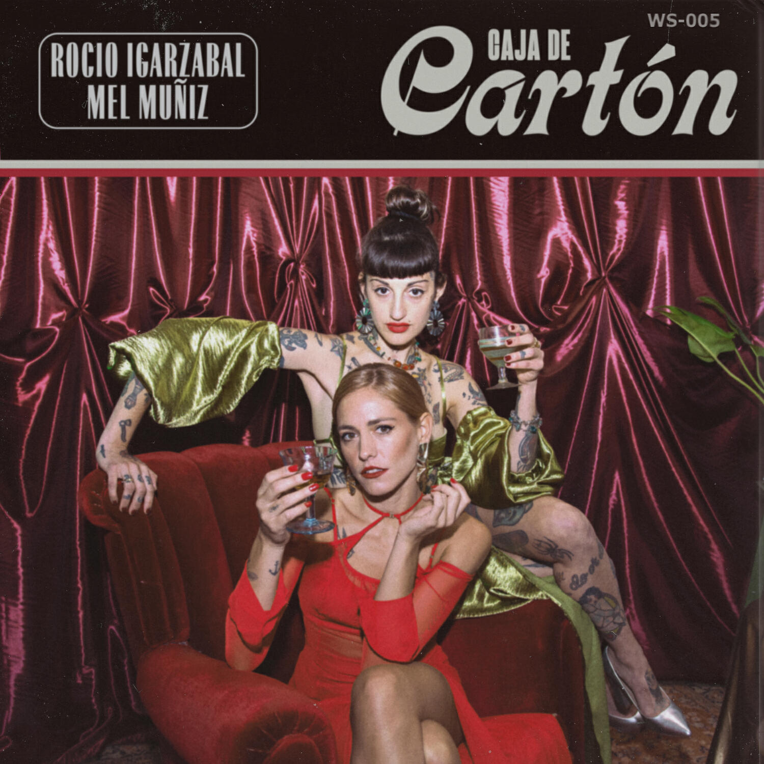 Релиз Caja de Cartón